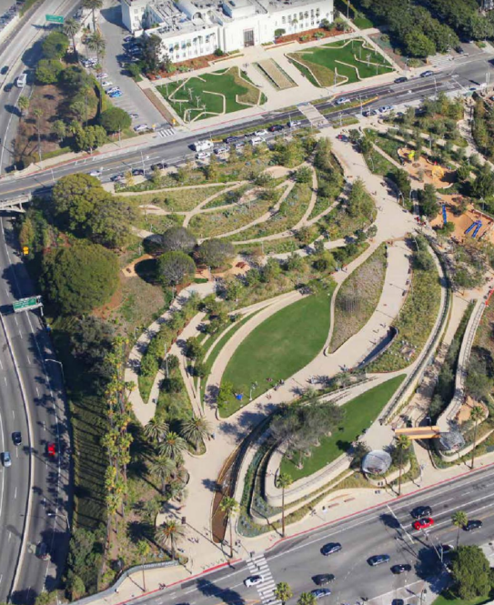 Những đường cong quyến rũ - Công viên Tongva Park và quảng trường Ken Genser