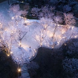 Kịch trường vô biên giới vịnh Bạch Lộ / Guanzhu Landscape