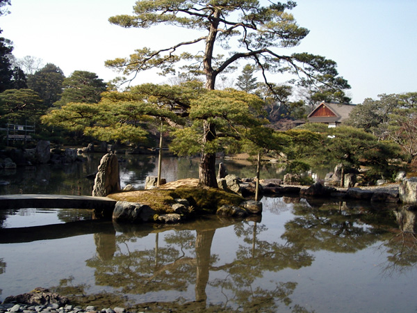 Thời Edo: biệt thự Katsura (1641-1662), Shisen-dō, Ninna-ji — vườn dạo chơi (hình 1 trong 4)