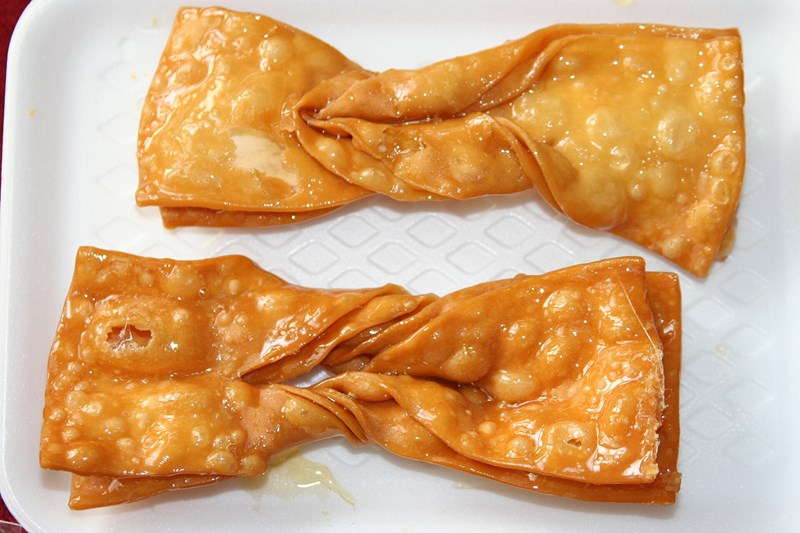 Bướm vàng