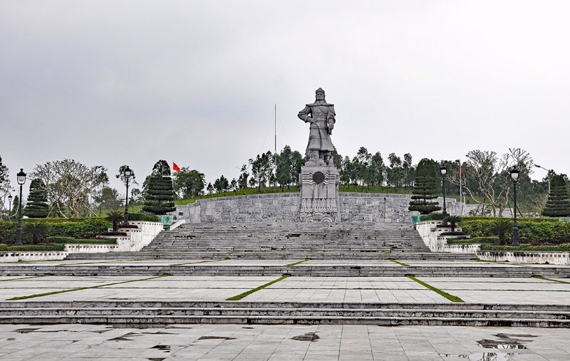 Ban trứng