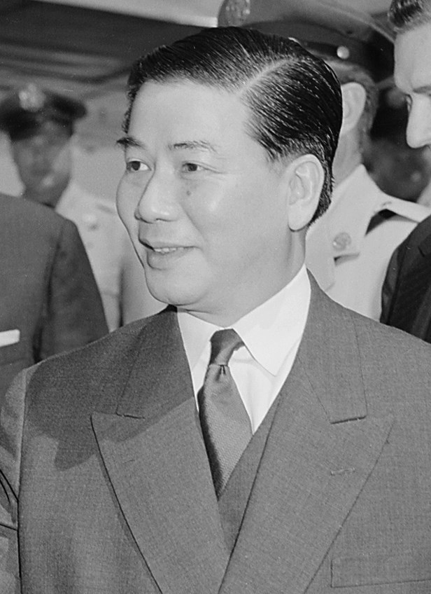 Dé Hance~ _Doiméc; cành den, bikhdu là điểm trắng